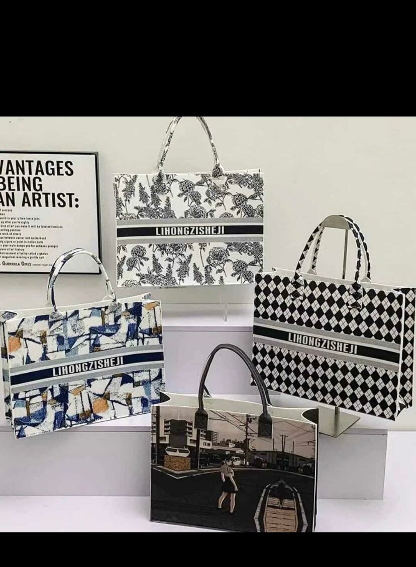 Tote bag
