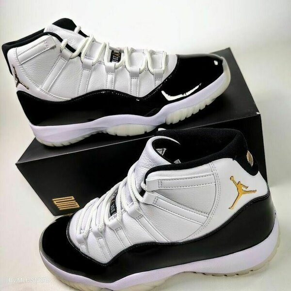 JORDAN 11