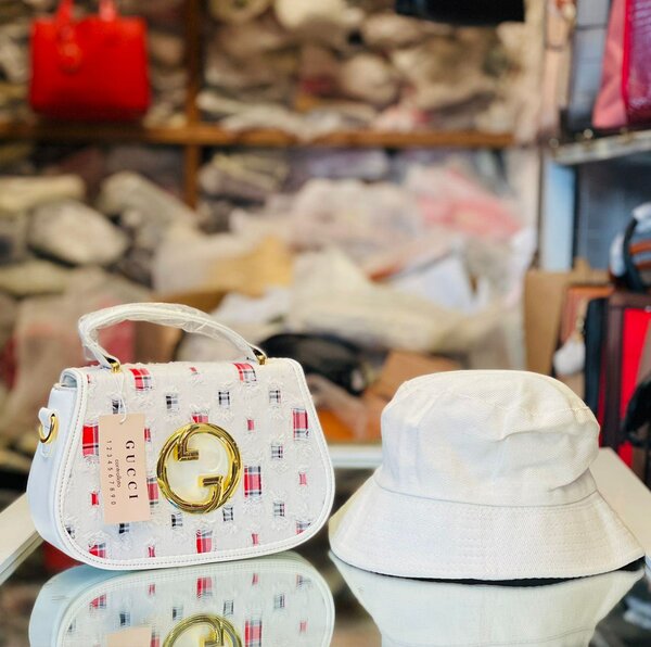 Handbag with Hat