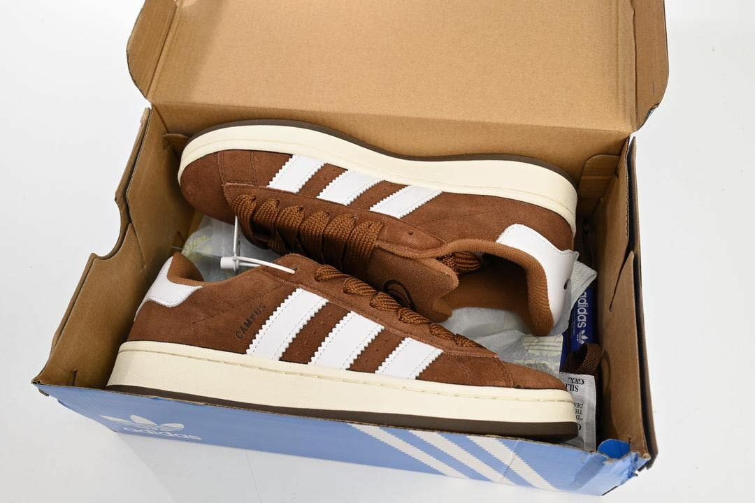 Adidas campus