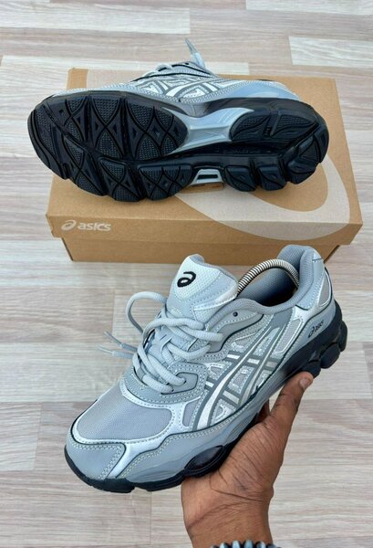 Chaussures de sport Asics