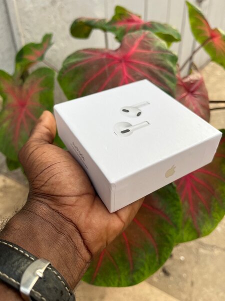 Airpods (3rd Gen)