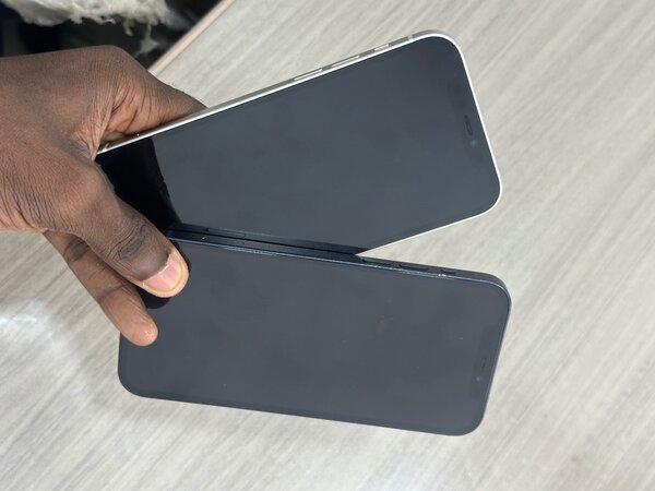 iPhone 12 Casi