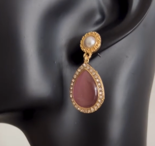 Earings 