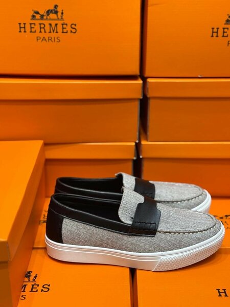 HERMÈS