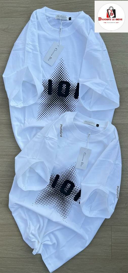 T-shirt blanc à motif étoile
