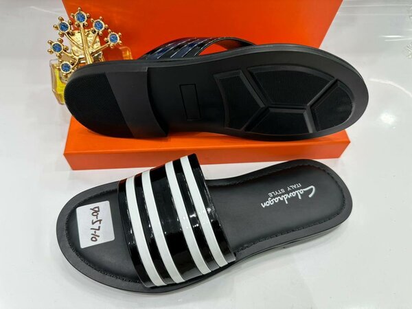 Fashion slippers
