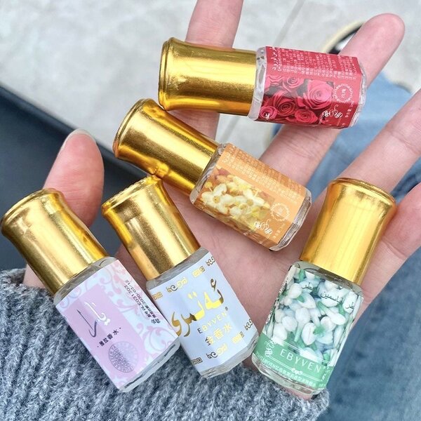 Perfume oil