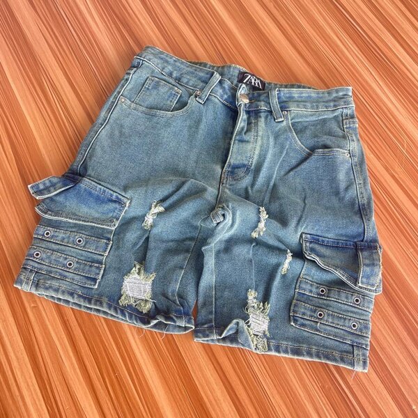 Short Jeans