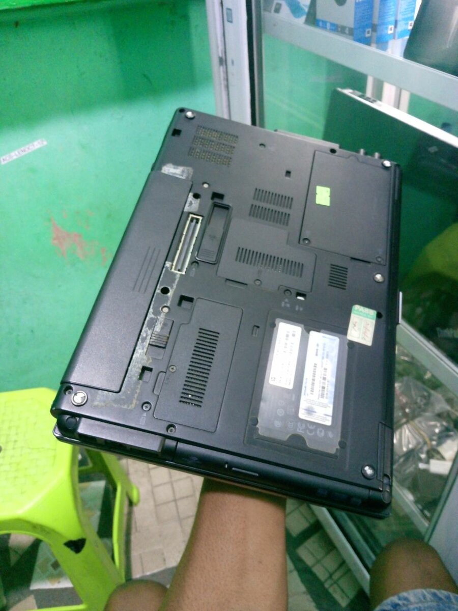 HP EliteBook 8440