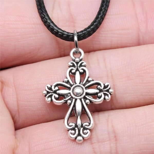 Mens necklace