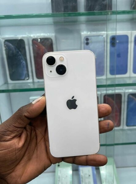 iPhone blanc dernière génération