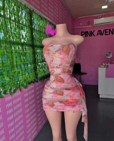 Pink dress