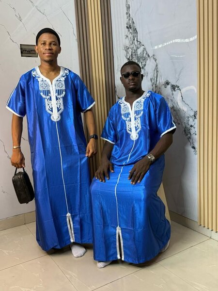 Boubou Marocain disponible en plusieurs couleurs et tailles