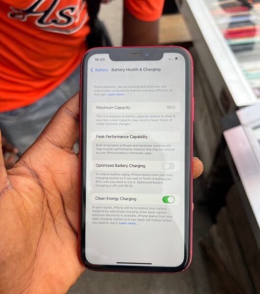 iPhone 11