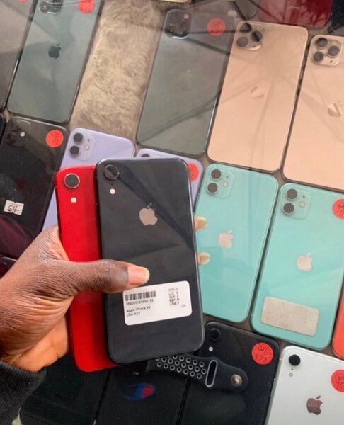 iPhone XR