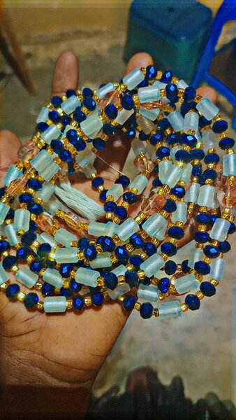 Waist beads