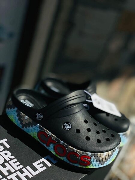 Crocs