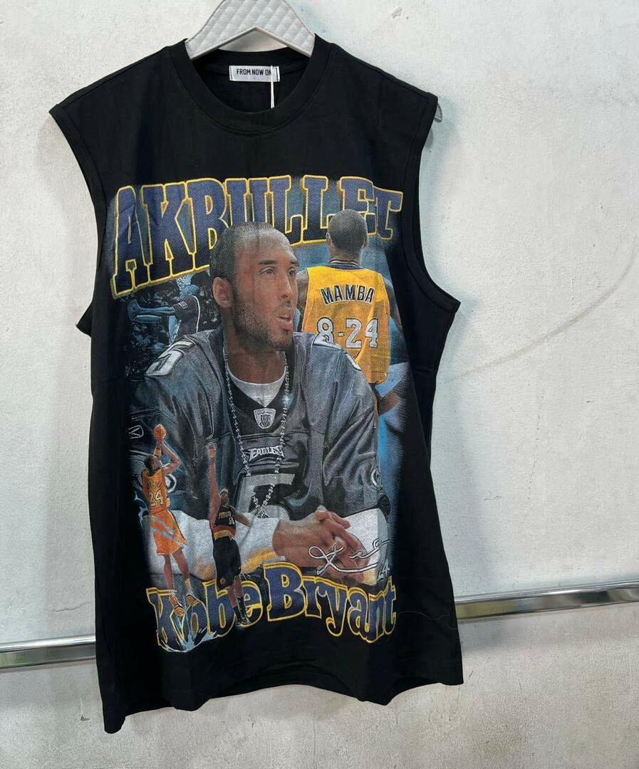 Sleeveless tees