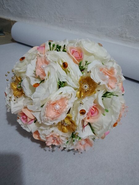 Confection de bouquets mariee