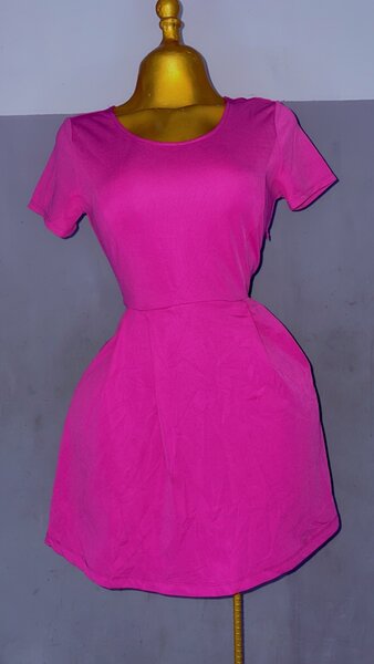 Robes ( FRIPERIE)