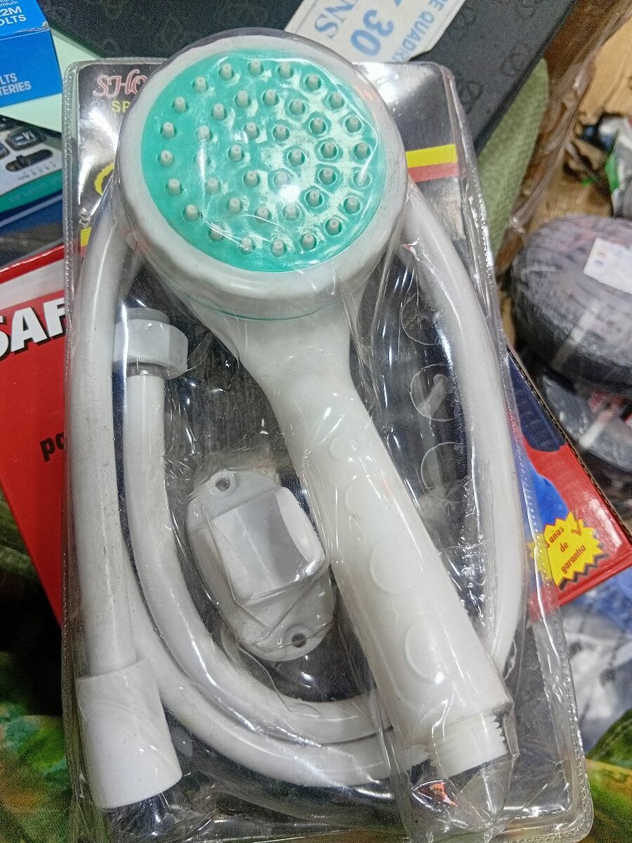 Douchette réglable avec flexible