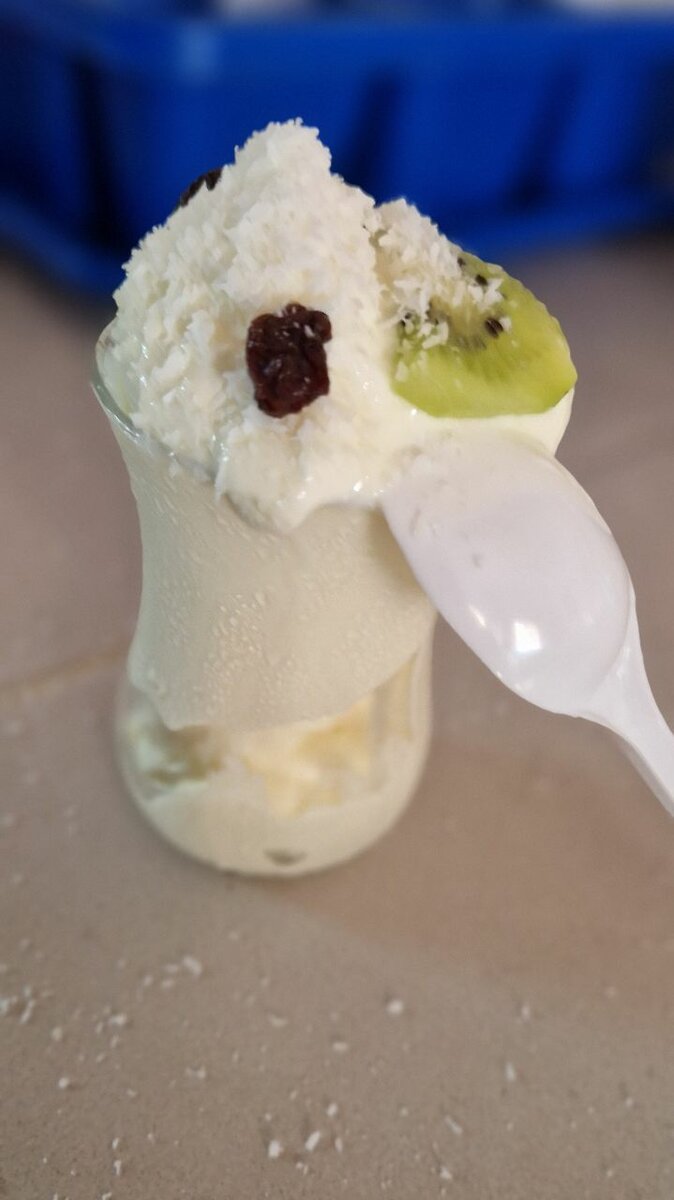 Yaourt , Dèguè au coco rapé