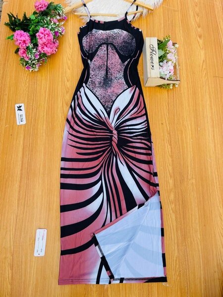 Straight dress