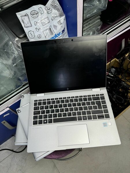 HP ELITEBOOK 1040 G6 X360