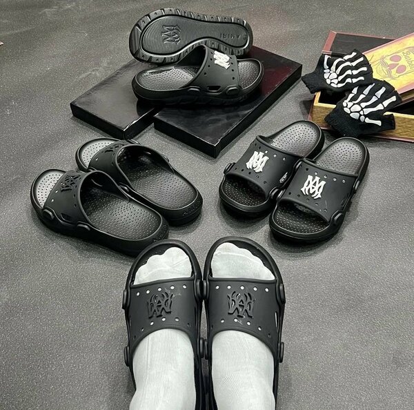 Slippers