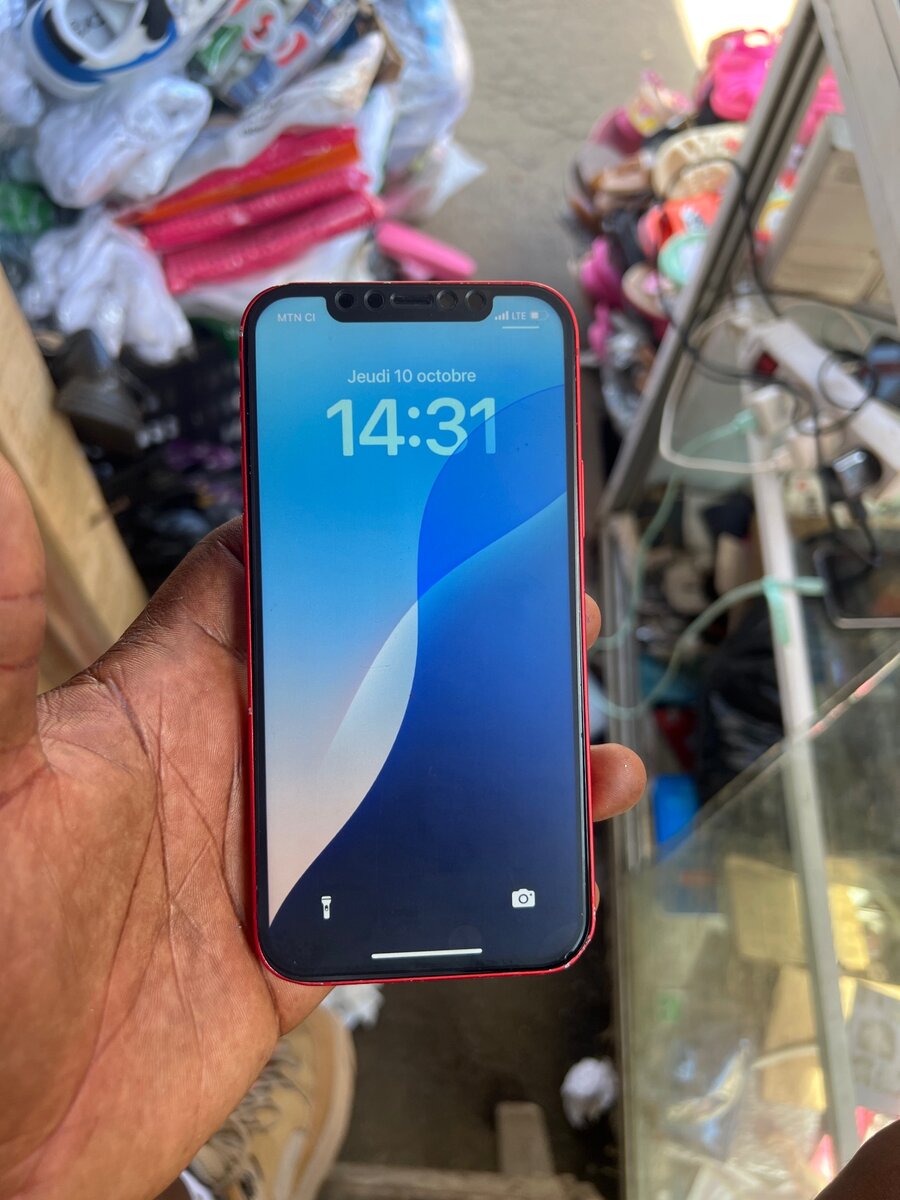 iPhone 12