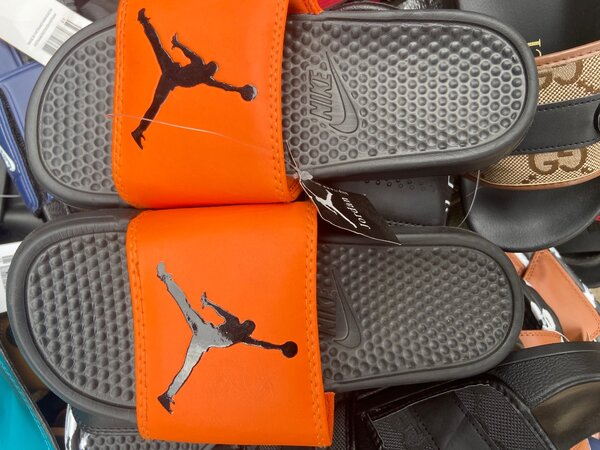 Sandales Nike Jordan