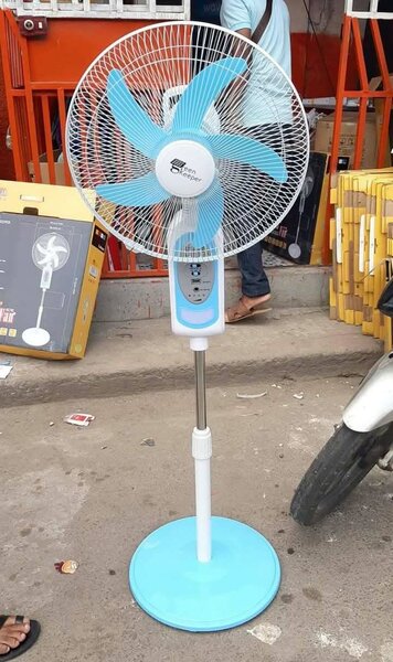 Ventilateur rechargeable 18 pouces