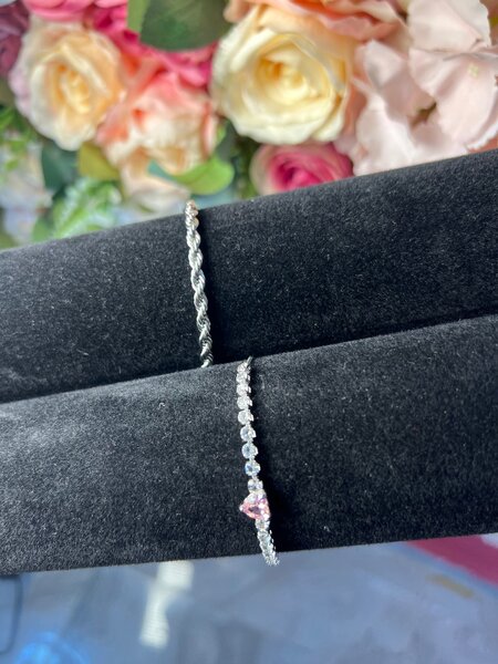 Female bracelet