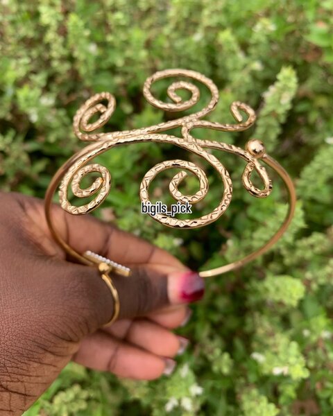Arm Cuff