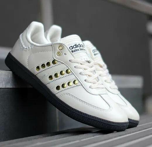 Fashion sneakers