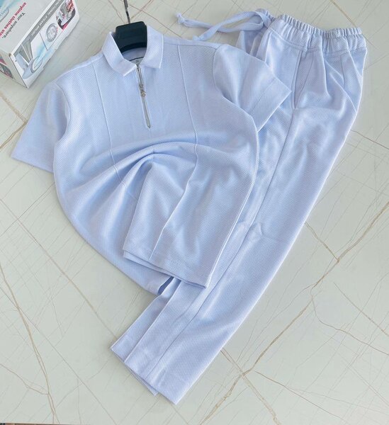 Casual Top and down