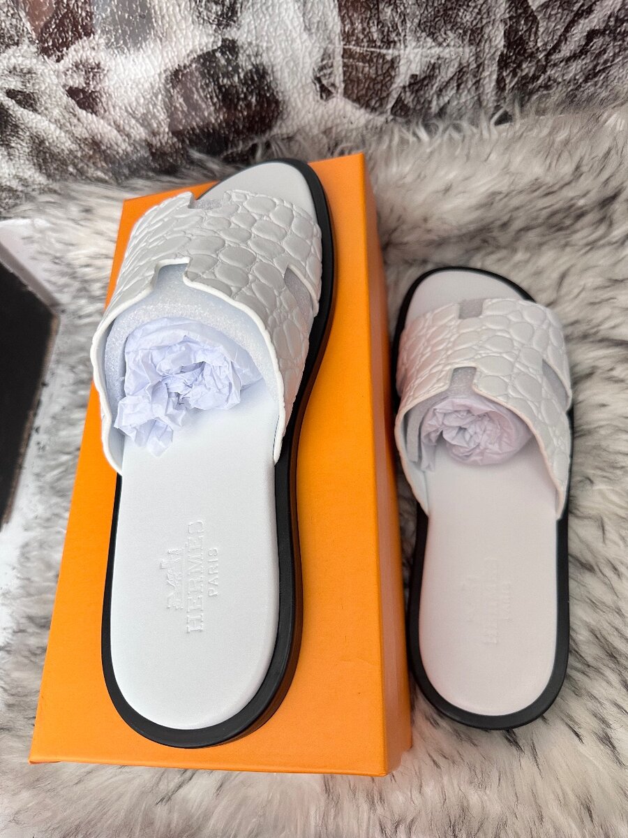 Chaussures hermes