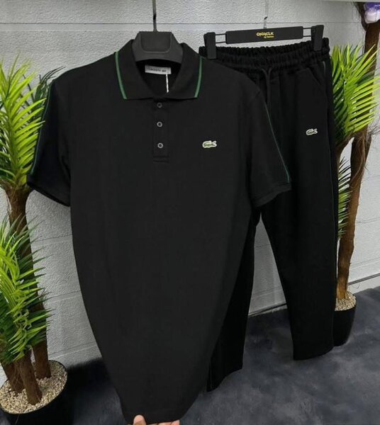 Polo et pantalon noir élégant