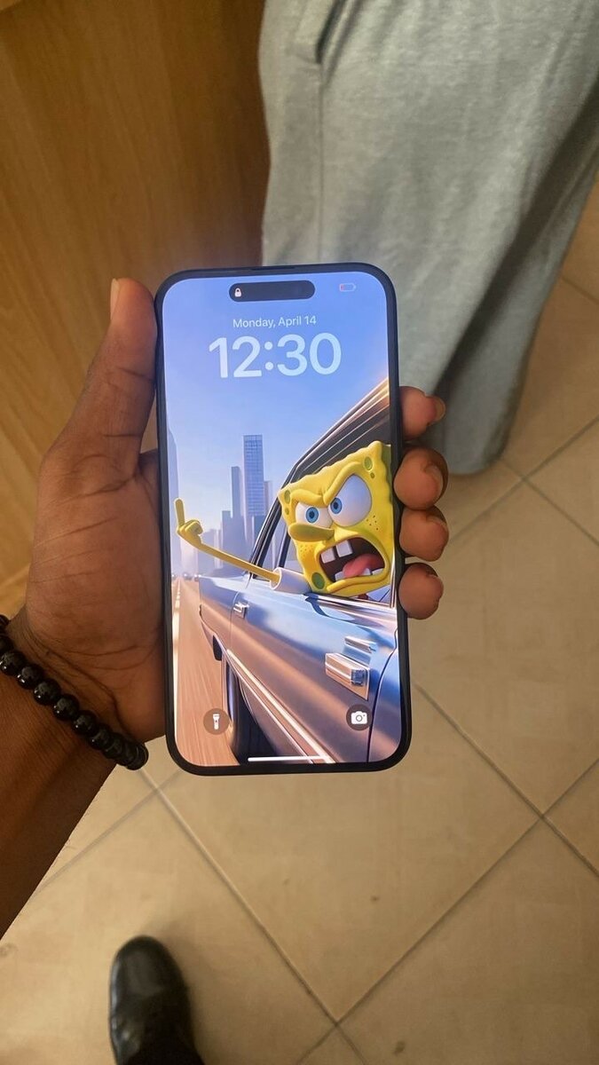 IPHONE 16 plus