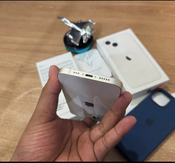 iPhone 13 Blanc 128 Go Neuf