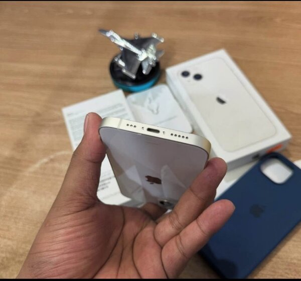 iPhone 13 Blanc 128 Go Neuf
