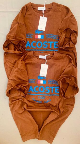 Tee-shirts