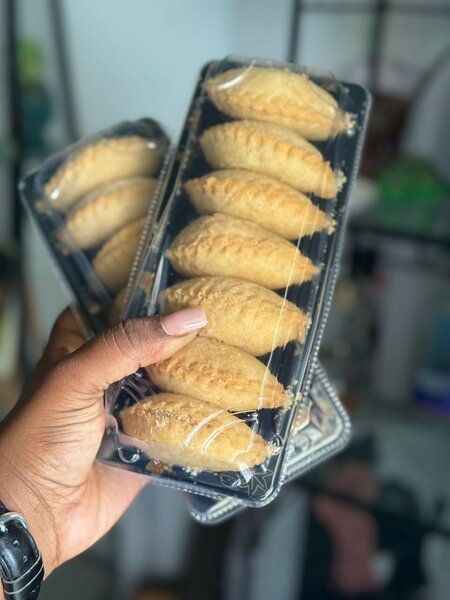 First Pastelor