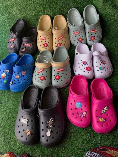 Ladies crock's