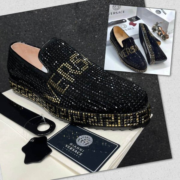 Classic Mens shoes