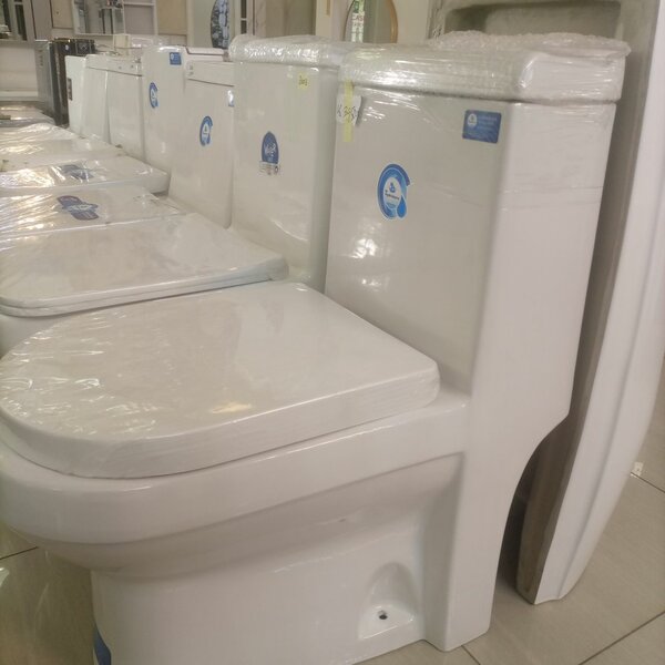 Toliet