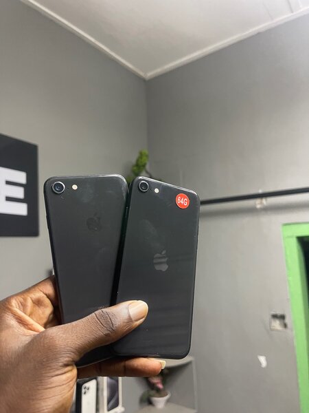 iPhone SE 2