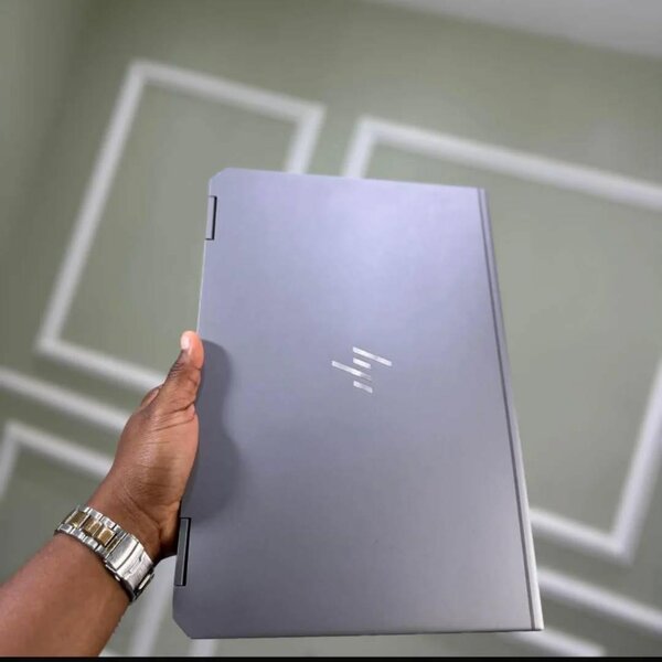 HP laptop