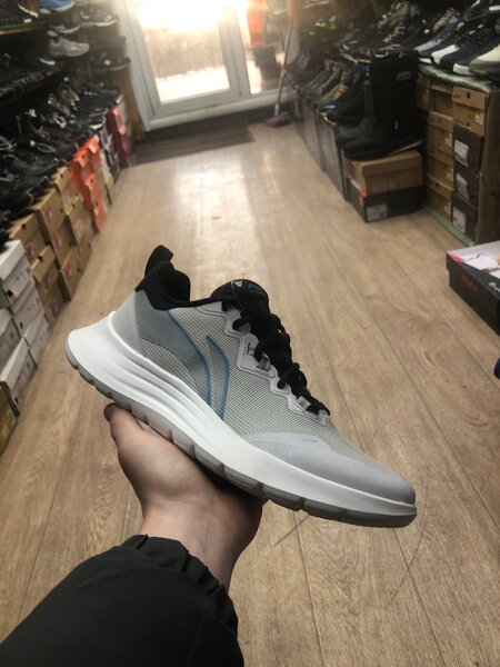 Li-Ning